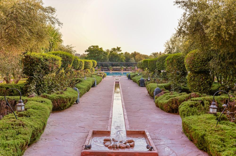 Les Jardins De Zyriab Panzió Aït Hamid Kültér fotó
